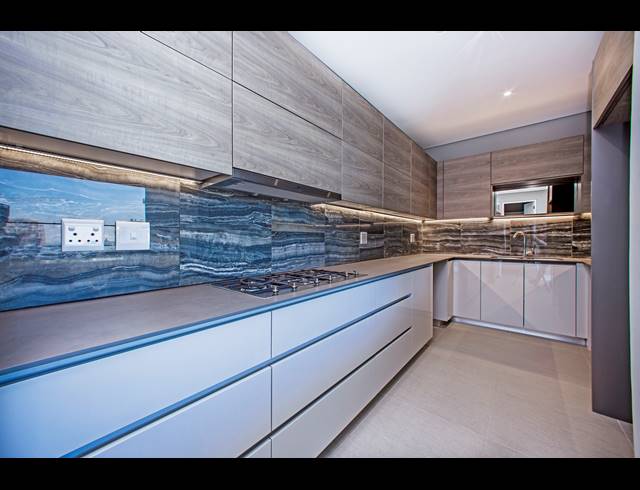 3 BEDROOM APARTMENT TO LET IN ROSEBANK